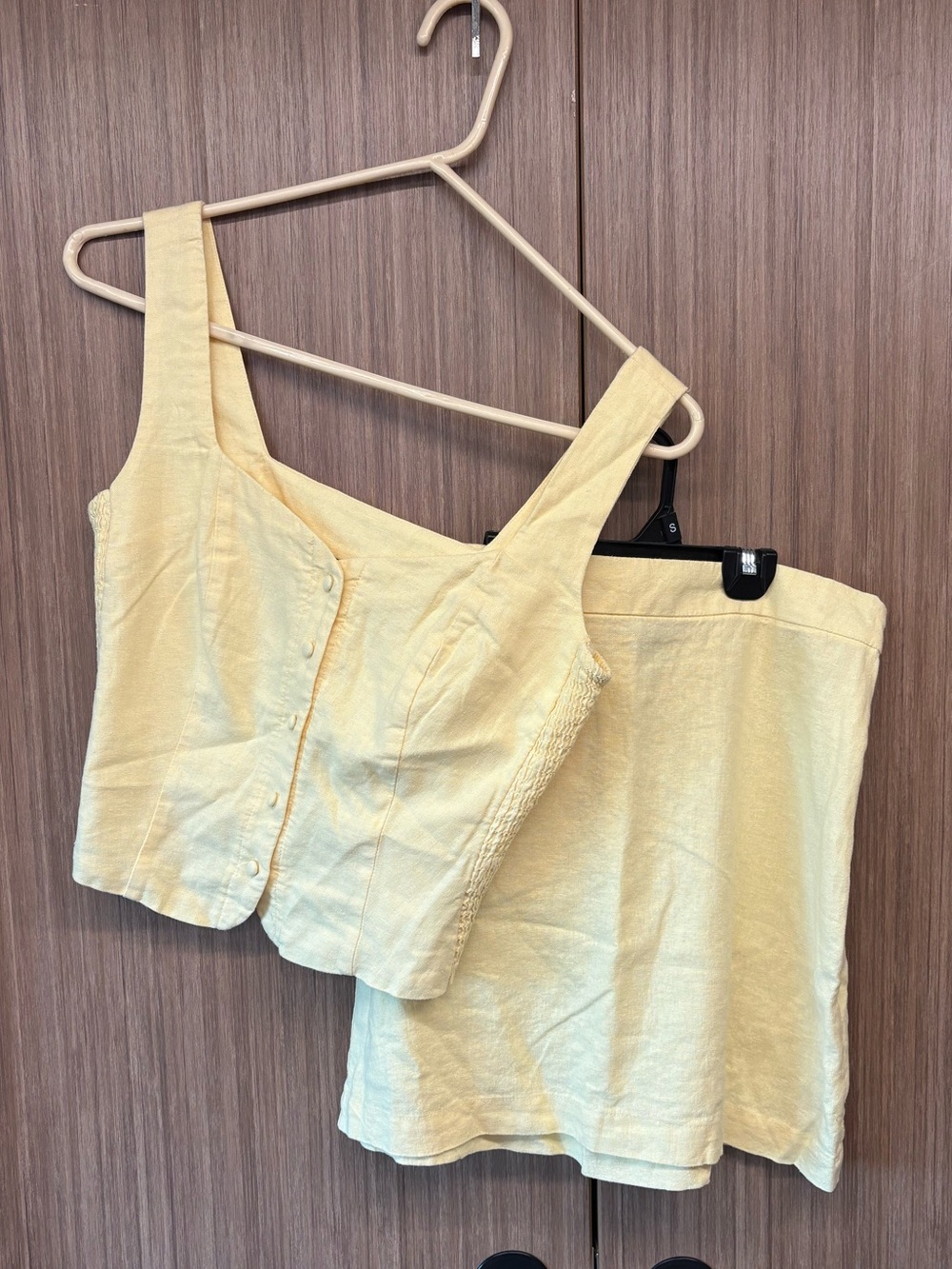 Old Navy Yellow Linen-Blend Skirt and Tank Blouse Set